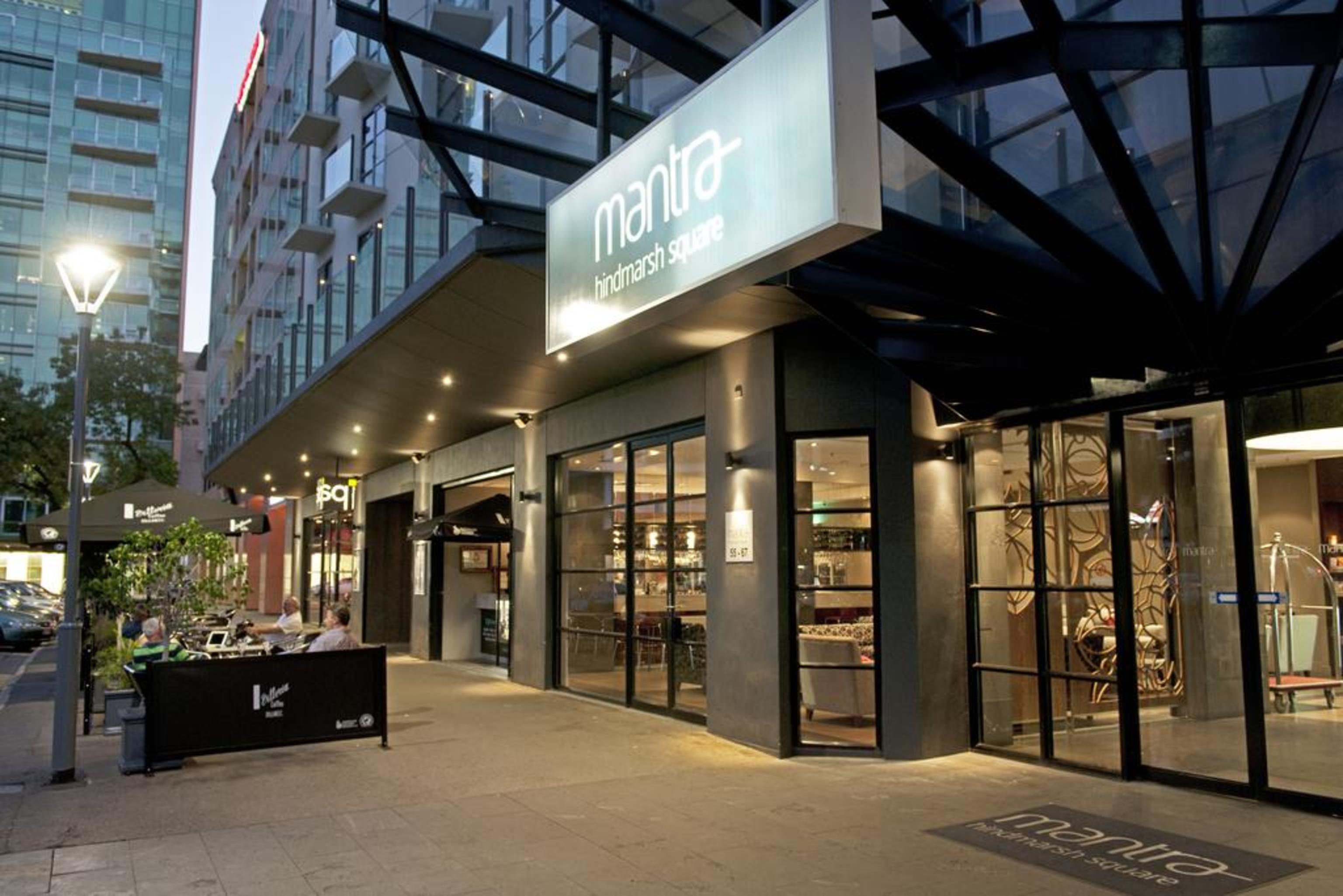 Mantra Hindmarsh Square Hotel Adelaide Exterior photo