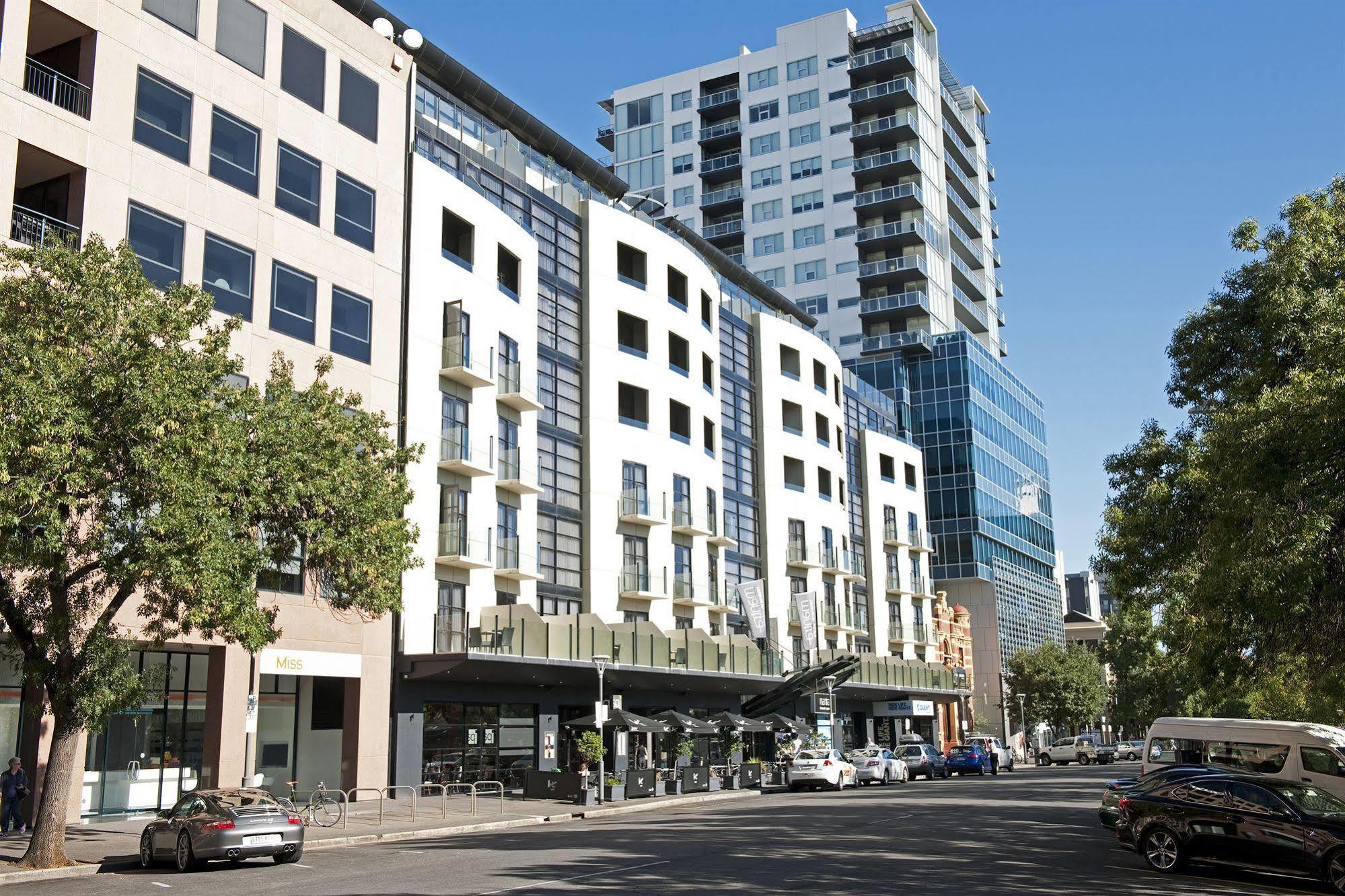 Mantra Hindmarsh Square Hotel Adelaide Exterior photo